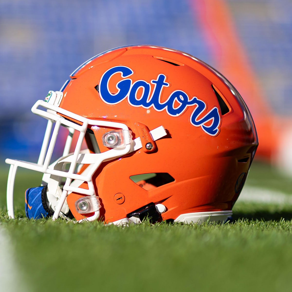 Top 2026 Offensive Tackle Recruit to Visit Florida Gators
