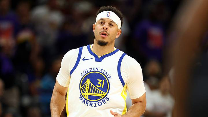 Apr 17, 2026; Phoenix, Arizona, USA; Golden State Warriors guard Seth Curry (31) against the Phoenix Suns during the play-in rounds of the 2026 NBA Playoffs at Mortgage Matchup Center. Mandatory Credit: Mark J. Rebilas-Imagn Images