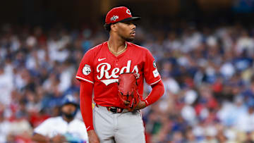 Wild Card Series - Cincinnati Reds v Los Angeles Dodgers - Game 1