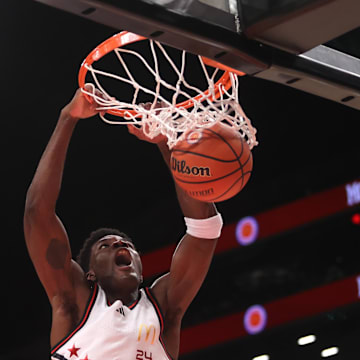 Apr 1, 2025; Brooklyn, NY, USA; McDonald's All American West forward Tounde Yessoufou (24) dunks the ball during the first half of the game at Barclays Center. Mandatory Credit: Pamela Smith-Imagn Images
