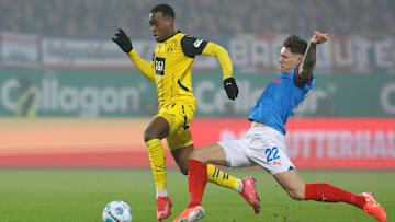 FBL-GER-BUNDESLIGA-KIEL-DORTMUND