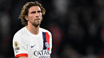 Illia Zabarnyi et le PSG visent un troisième succès.