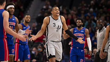 Jan 1, 2022; Detroit, Michigan, USA; San Antonio Spurs forward Keldon Johnson (3) questions a call