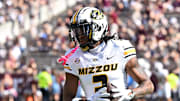 Missouri Tigers wide receiver Luther Burden III (3) warms up prior to the against the Texas A&M