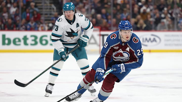 Nathan MacKinnon and the Colorado Avalanche continue to roll this season.