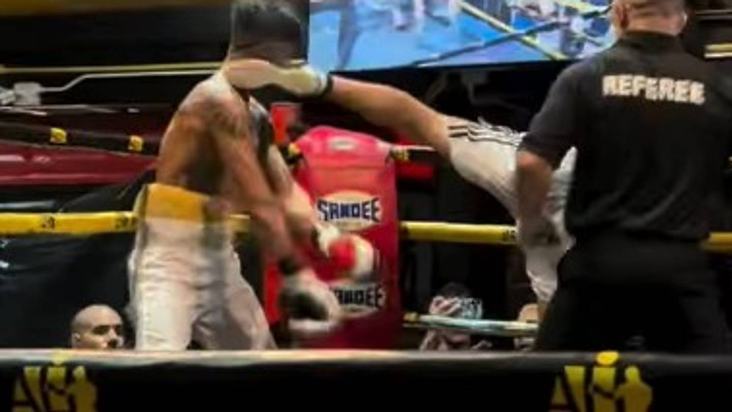 MMA Fighter Disqualified After Brutal Head Kick in Boxing Match
