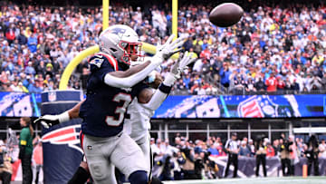 New England Patriots wide receiver DeMario Douglas (3) makes a touchdown catch against the Las Vegas Raiders in the first half at Gillette Stadium.