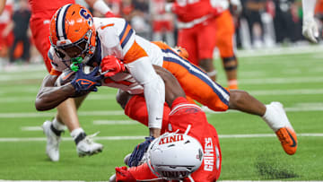 On Sunday, Syracuse football entered the major top-25 polls. Yet the Orange is behind UNLV, and here's why that's non-sense.