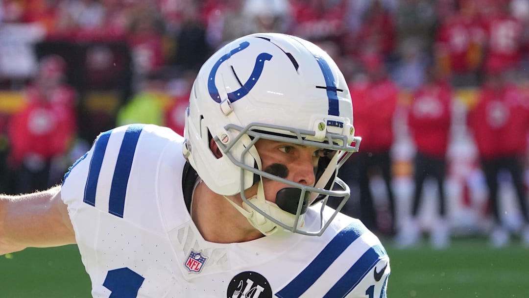 Indianapolis Colts wide receiver Alec Pierce makes a catch
