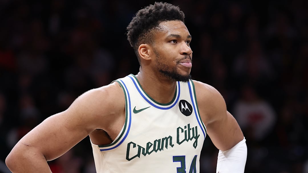 Milwaukee Bucks v Atlanta Hawks