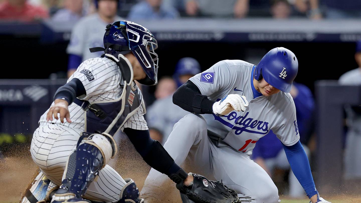 Dodgers' Sunday Night Game Crushes Yankees-Red Sox Ratings From Last Year - Vimarsana News