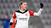 Laura Freigang im Trikot der Eintracht aus Frankfurt
