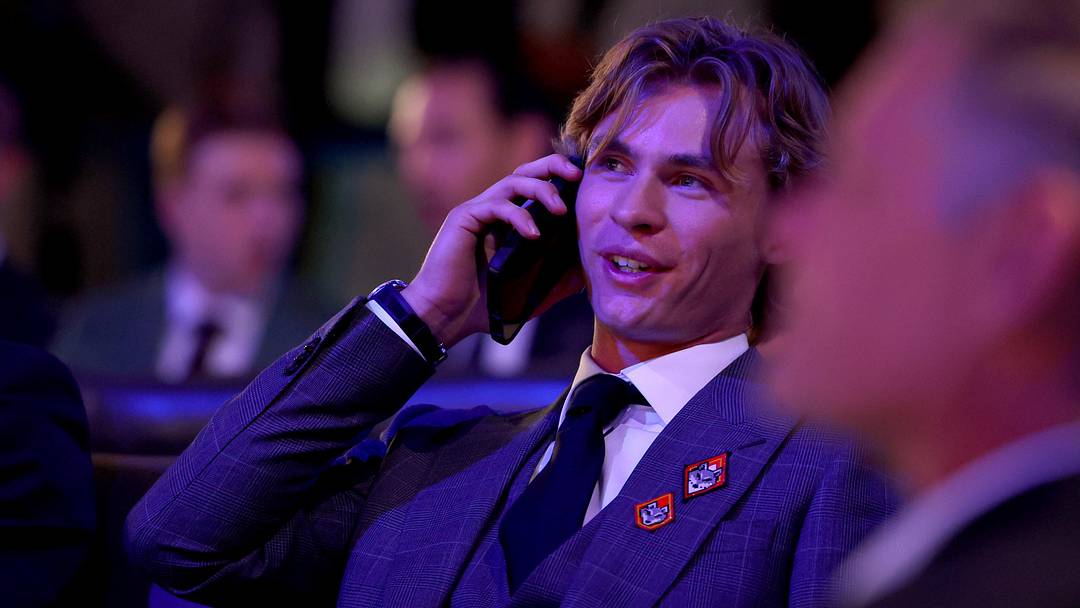 Jun 26, 2026; Buffalo, New York, USA; Gavin McKenna reacts after being selected with the first pick in the first round of the 2026 NHL Draft by the Toronto Maple Leafs at KeyBank Center. Mandatory Credit: Timothy T. Ludwig-Imagn Images
