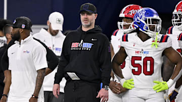 Jan 30, 2025; Arlington, TX, USA; West head coach Shane Bowen of the New York Giants looks on from the sidelines during the first half against the East at AT&T Stadium. Mandatory Credit: Jerome Miron-Imagn Images