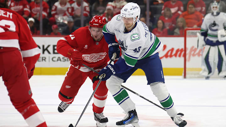 Vancouver Canucks v Detroit Red Wings
