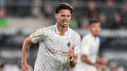 Julian Weigl zieht es in die Wüste - nur zu welchem Klub?