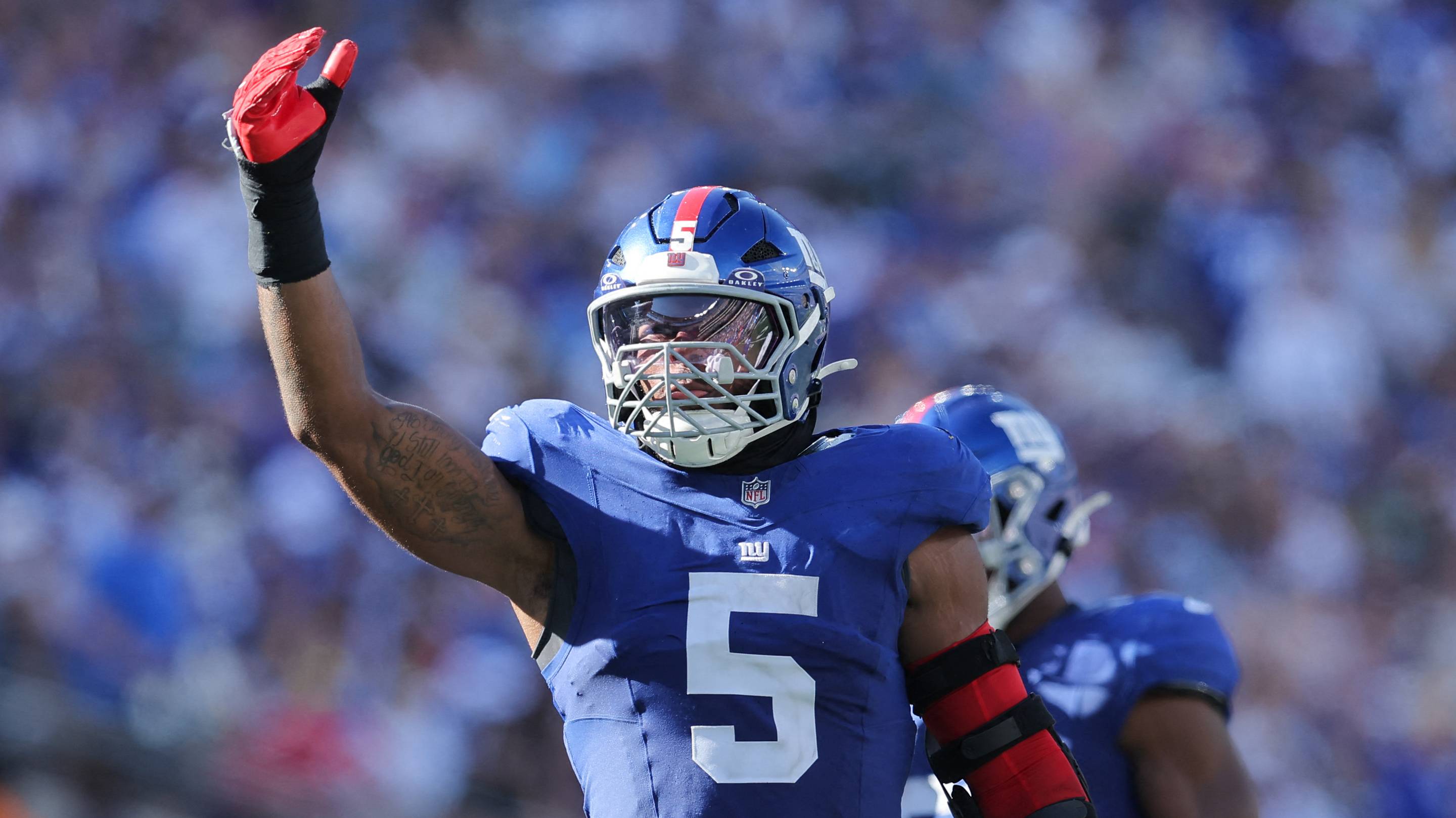 This Falcons-Giants trade package for Kayvon Thibodeaux is necessary after Jalon Walker's injury