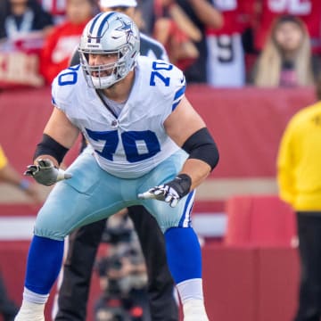 October 8, 2023; Santa Clara, California, USA; Dallas Cowboys guard Zack Martin (70) during the first quarter against the San Francisco 49ers at Levi's Stadium. Mandatory Credit: Kyle Terada-USA TODAY Sports