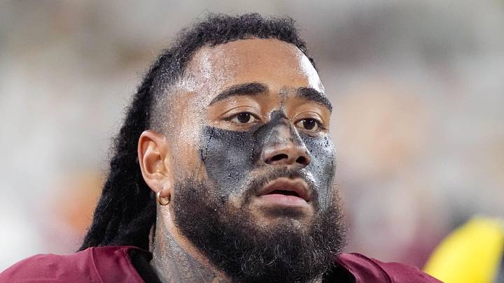 Washington Commanders linebacker Frankie Luvu