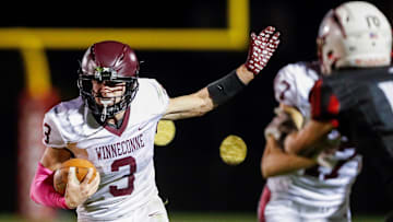 Winneconne High School's Brody Schaffer (3) runs the ball against Seymour High School on Friday, October 17, 2025, at Seymour High School in Seymour, Wis. Winneconne won the game, 29-12, to finish the regular season undefeated and clinch the outright Bay Conference title.
Tork Mason/USA TODAY NETWORK-Wisconsin