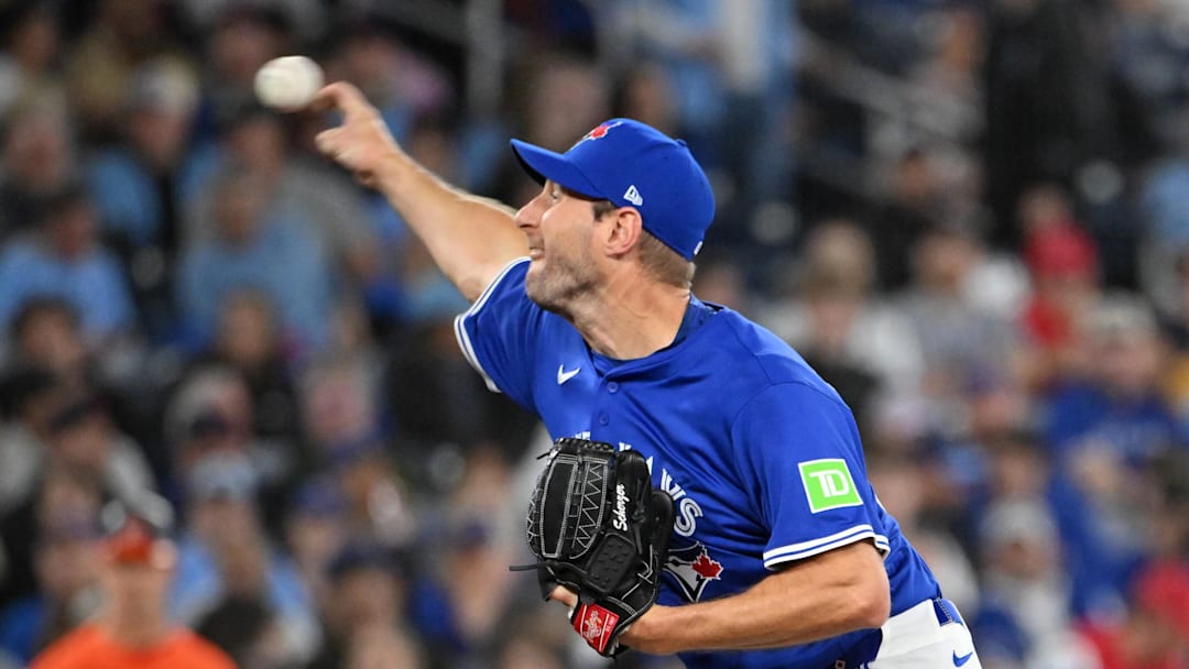 Mar 29, 2025; Toronto, Ontario, CAN; Toronto Blue Jays starting pitcher Max Scherzer (31) delivers a pitch against the Baltimore Orioles in the second inning at Rogers Centre. Mar 29, 2025; Toronto, Ontario, CAN; Toronto Blue Jays starting pitcher Max Scherzer (31) delivers a pitch against the Baltimore Orioles in the second inning at Rogers Centre.
