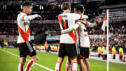 River Plate le regaló una victoria a los presentes en El Monumental.