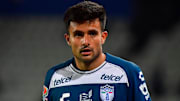 Pachuca decidió renovar a varios de sus jóvenes como los mediocampistas Alan Bautista y Pedro Pedraza.