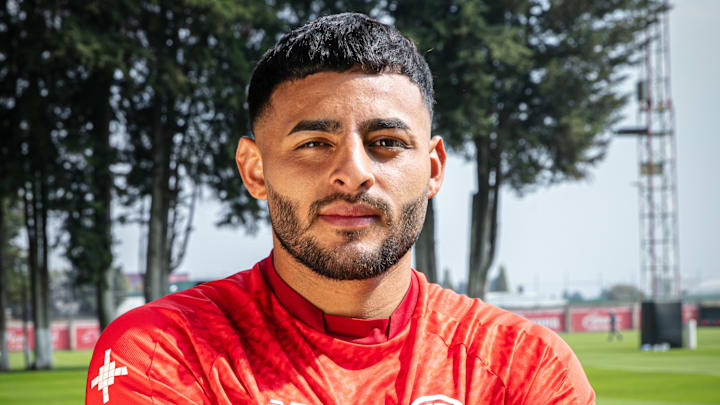 Alexis Vega convivió con el talento y la frustración hasta que entendió que el camino no era hacia adelante, sino de regreso: ahí donde volvió a creer.