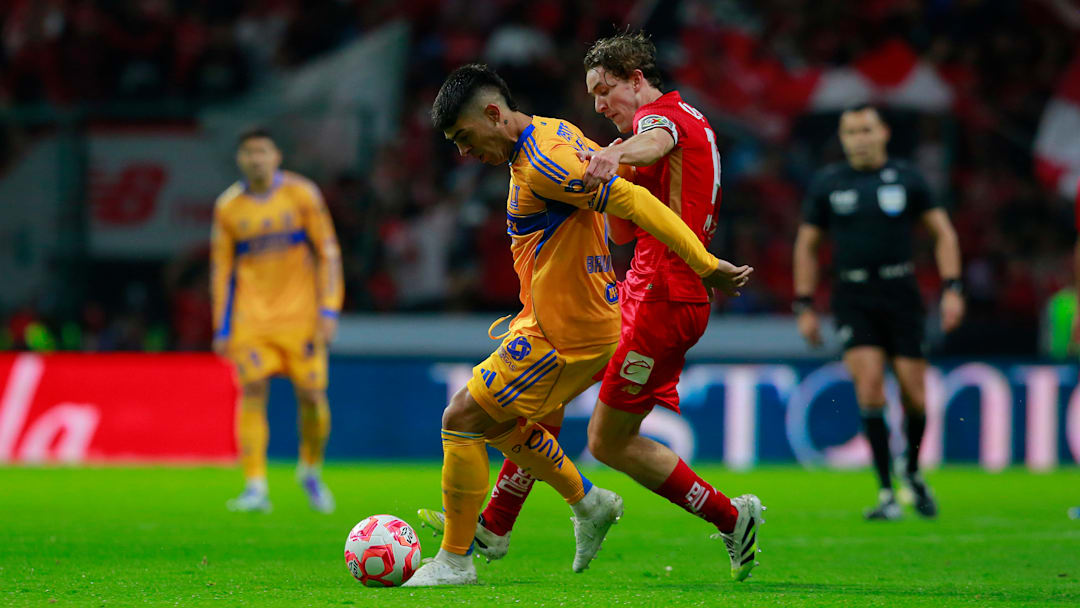 Toluca v Tigres UANL - Torneo Apertura 2025 Liga MX