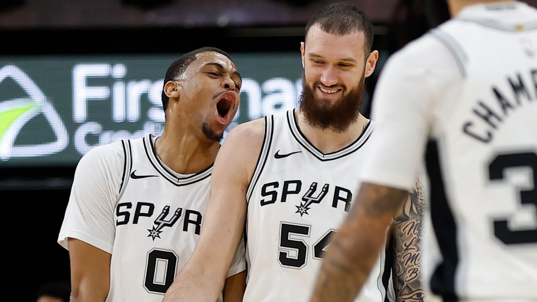 New York Knicks  v San Antonio Spurs