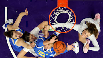 UCLA v Washington