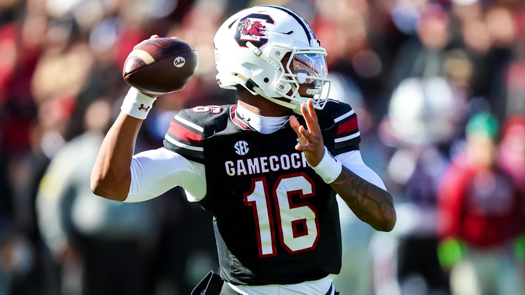 Nov 29, 2025; Columbia, South Carolina, USA; South Carolina Gamecocks quarterback Lanorris Sellers (16) passes against the Clemson Tigers in the first quarter at Williams-Brice Stadium. Mandatory Credit: Jeff Blake-Imagn Images Nov 29, 2025; Columbia, South Carolina, USA; South Carolina Gamecocks quarterback Lanorris Sellers (16) passes against the Clemson Tigers in the first quarter at Williams-Brice Stadium. Mandatory Credit: Jeff Blake-Imagn Images