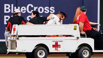 Lourdes Gurriel Jr. Undergoes ACL Surgery, Faces Long Recovery