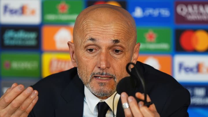 Juventus head coach Luciano Spalletti... Juventus head coach Luciano Spalletti...