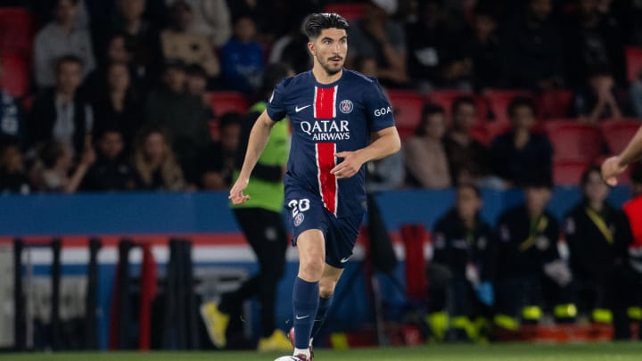 Carlos Soler - Paris Saint-Germain 