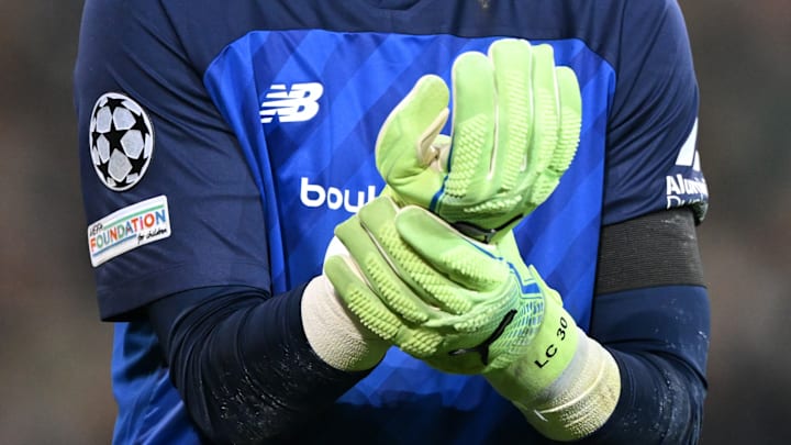 Premier League giants Chelsea, Tottenham Hotspur, and Manchester United are all reportedly keen on acquiring the services of French goalkeeper.