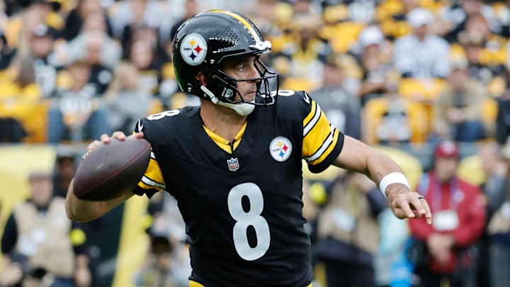 Cleveland Browns v Pittsburgh Steelers