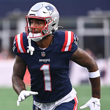 Aug 15, 2024; Foxborough, MA, USA; New England Patriots wide receiver Ja'Lynn Polk (1) warms up before a game against the Philadelphia Eagles at Gillette Stadium. Mandatory Credit: Eric Canha-Imagn Images