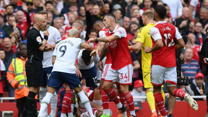 Arsenal FC v Tottenham Hotspur - Premier League