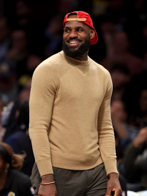 Lakers forward LeBron Jame