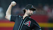 Arizona Diamondbacks right-hander Zac Gallen (23) pitches against the Cleveland Guardians at Chase Field on Aug. 19, 2025.