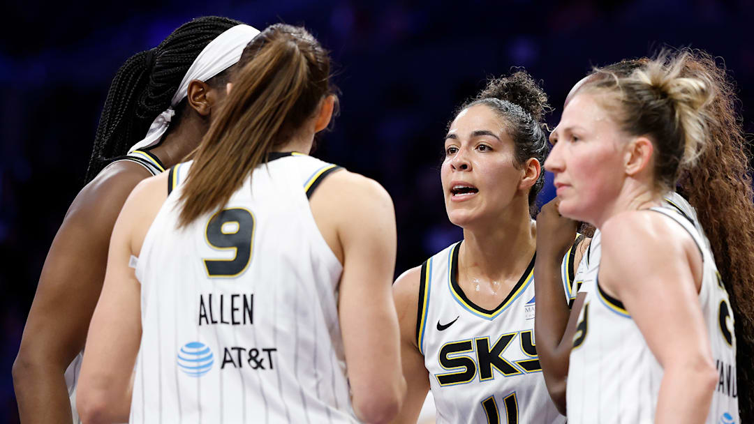 Chicago Sky v Los Angeles Sparks
