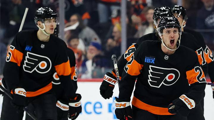 New York Islanders v Philadelphia Flyers
