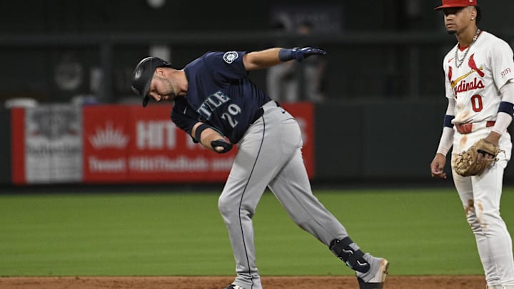 Seattle Mariners catcher Cal Raleigh (29) reacts after hitting a two-RBI double against the Seattle Mariners in the ninth inning at Busch Stadium on Sept 6.