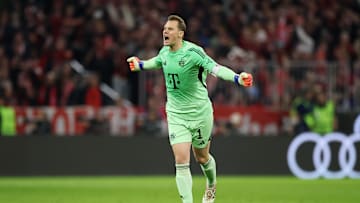 Bayern Munich expected to offer a new deal to Manuel Neuer.