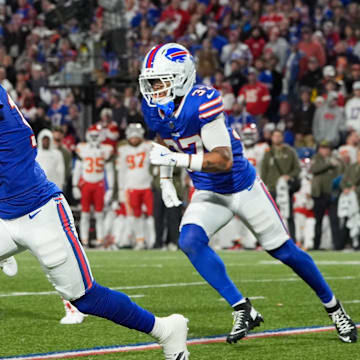 Nov 2, 2025; Orchard Park, New York, USA; Buffalo Bills wide receiver Khalil Shakir (10) runs the ball in the third quarter against the Kansas City Chiefs at Highmark Stadium. 