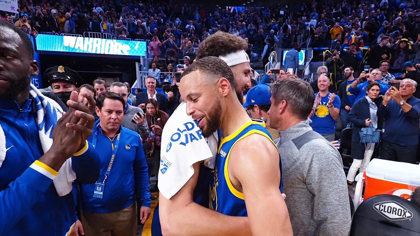 NBA Star Steph Curry Gets Honest About Klay Thompson After Warriors-Mavs Game