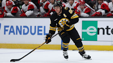Carolina Hurricanes v Boston Bruins