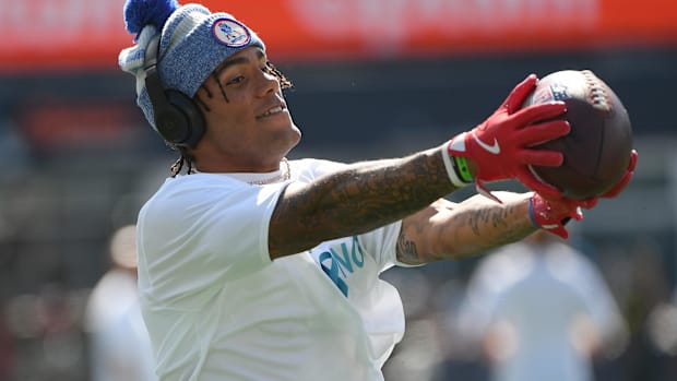 New England Patriots cornerback Christian Gonzalez