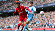 Manchester City e Liverpool disputam, ponto a ponto, o título da Premier League